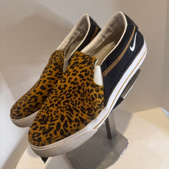 Nike Shoes - Nike Court Legacy Leopard women's Slip on Sneakers size 10